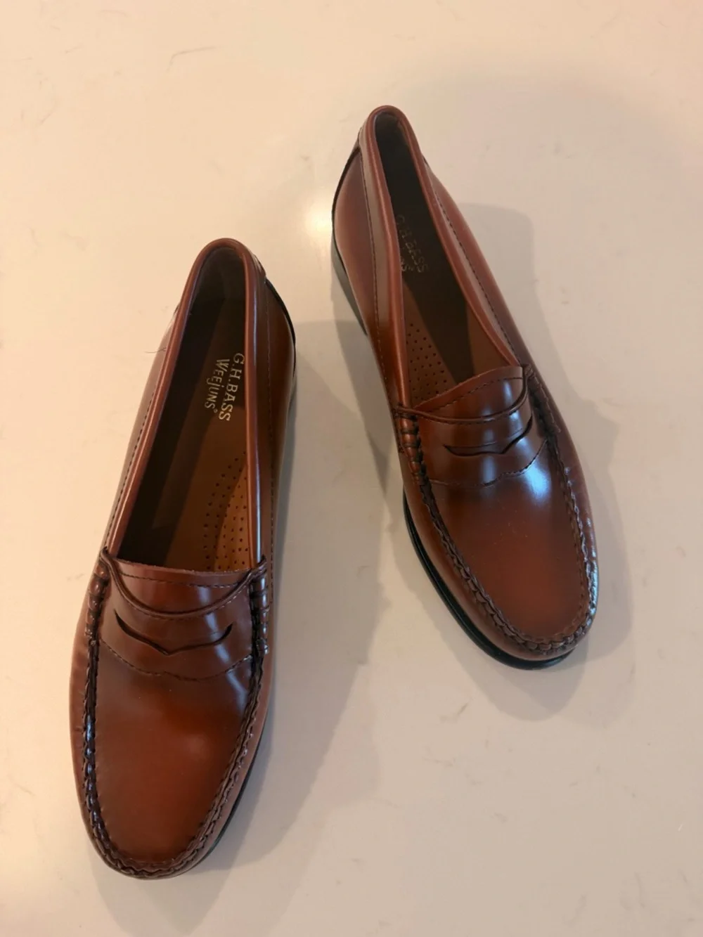 G.H bass Whitney Weejuns® Penny Loafer sz 8.5 - Picture 2 of 5